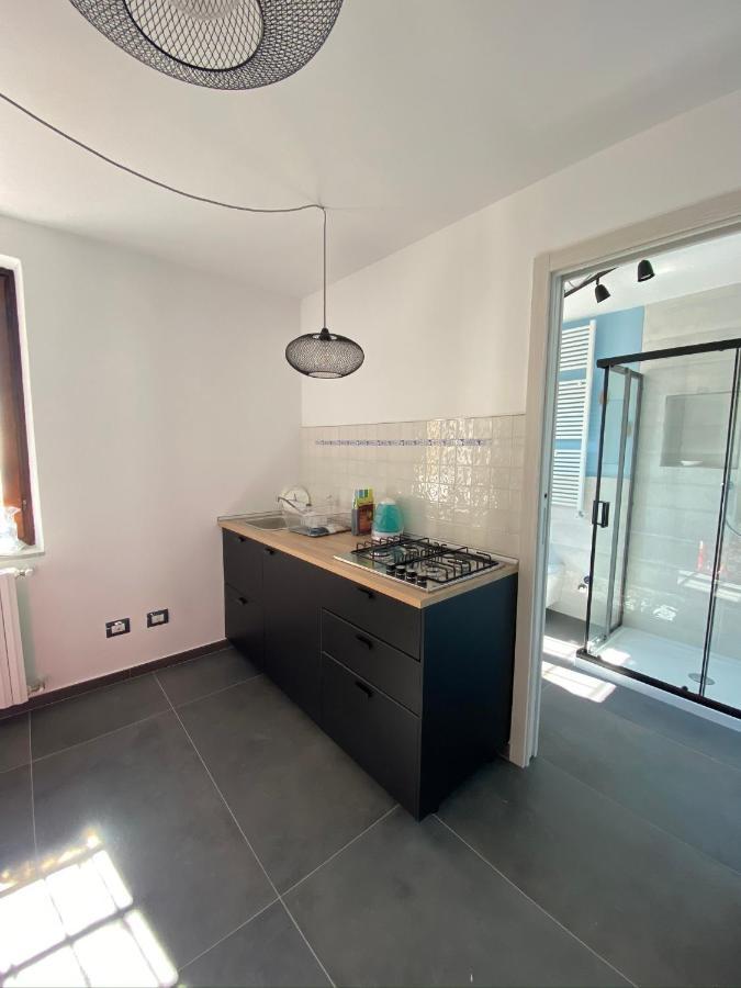 La Casa Di Andrea Apartment Gardone Riviera Exterior photo
